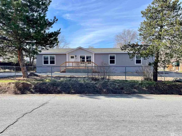 17820 Cold Springs Dr, Reno, NV 89508