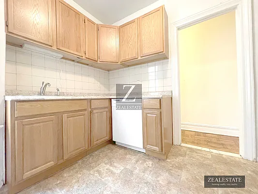 Rented by ZealEstate Group Inc | media 16