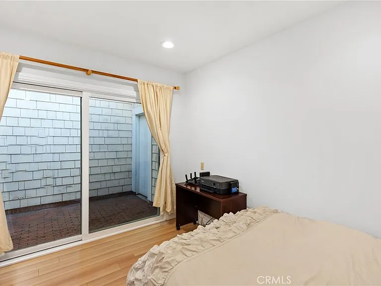 41 Hillgrass — Photo 24