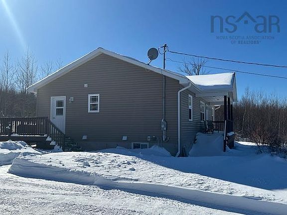 2nd image of 122 Andersons Mountain Rd