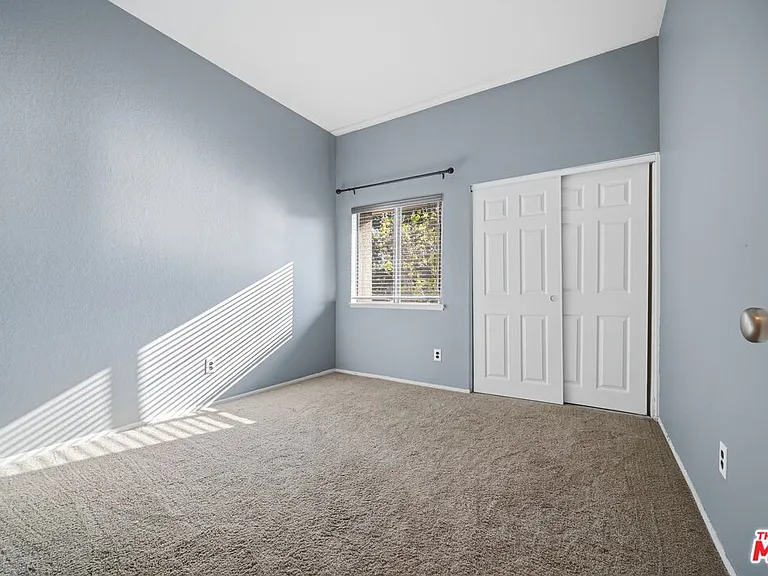 Willowcrest Ln — Photo 14