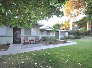 2065 Maiden Ln UNIT B, Altadena, CA 91001