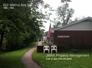 622 Walnut Ave SW APT B, Roanoke, VA 24016