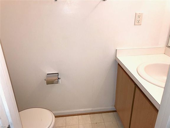 5th image of 40 Williamson Park Dr Unit A