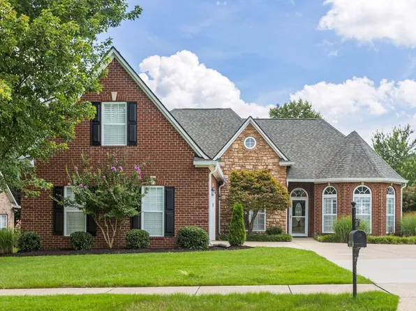 1077 Nealcrest Cir, Spring Hill, TN 37174