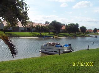12 Capitol Ct, Deerfield Beach, FL 33442