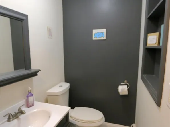 5595 Noreen Dr, Bay City, MI 48706