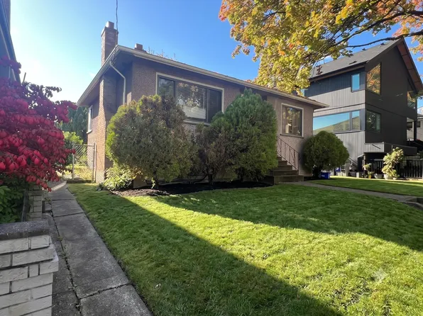 360 E 24th Ave, Vancouver, BC V5V 1Z9