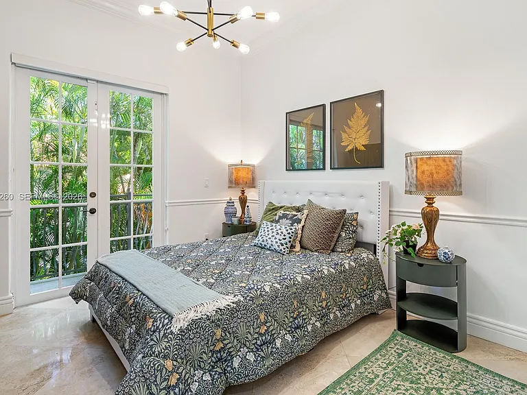 1224 Almeria Ave — Photo 20