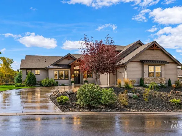 3833 Sage Creek Dr, Garden City, ID 83714