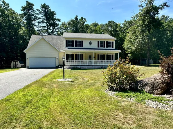 14 Twin Birch Ln, Morrisonville, NY 12962