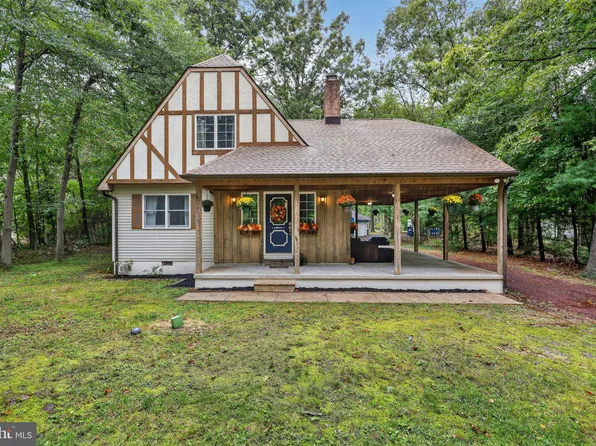 699 W Piney Hollow Rd, Williamstown, NJ 08094