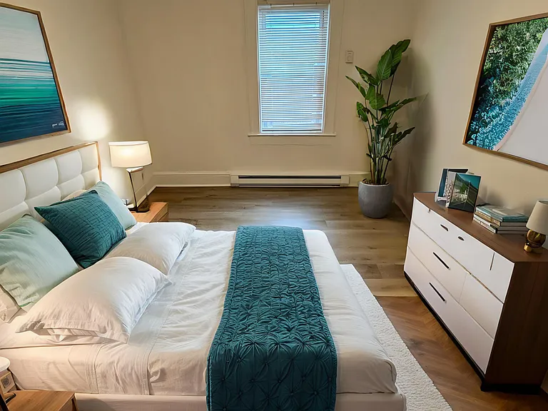 379 Huguenot St #1 — Photo 6