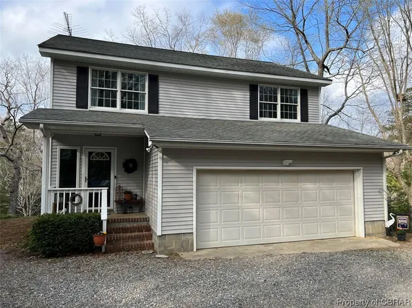 188 Mill Ridge Rd, Hartfield, VA 23071