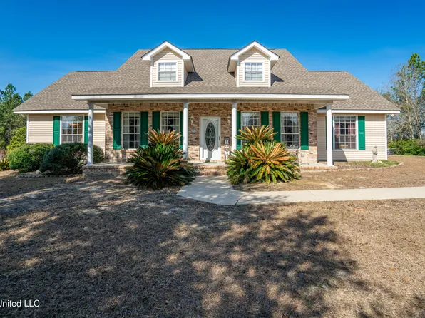 8325 Ridgewood Dr, Kiln, MS 39556