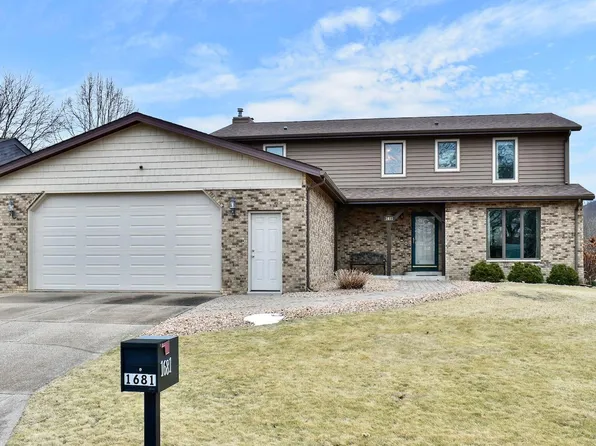 1681 Clubview Rd, Winona, MN 55987