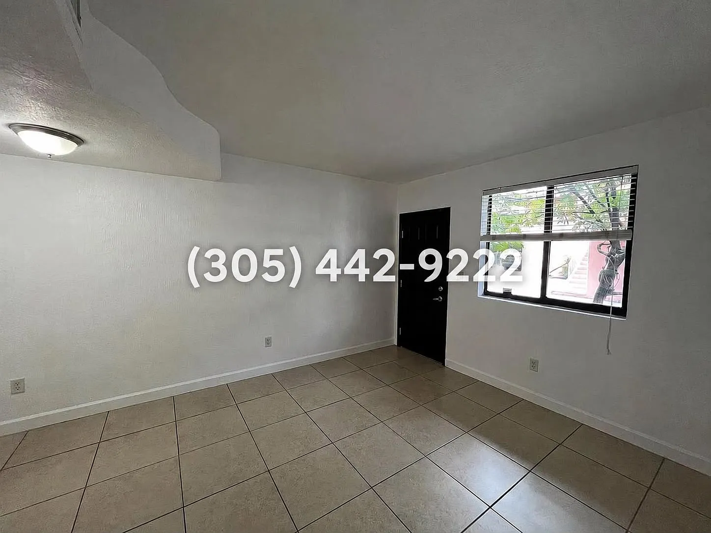 421 SW 6th St — Photo 4