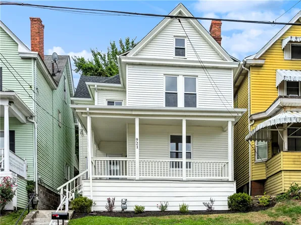 921 Thompson Ave, Donora, PA 15033