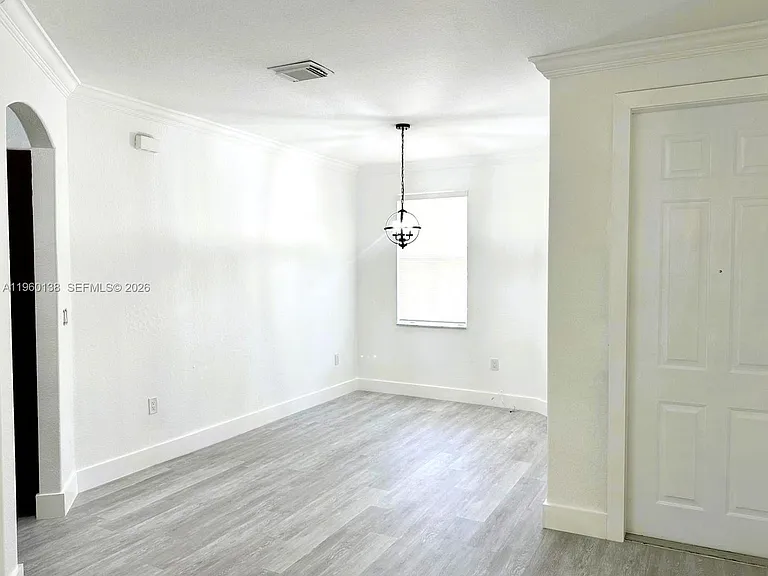 11362 SW 137th Pl — Photo 2