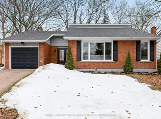 774 High Gate Park Dr, Kingston, ON K7M 5Z8