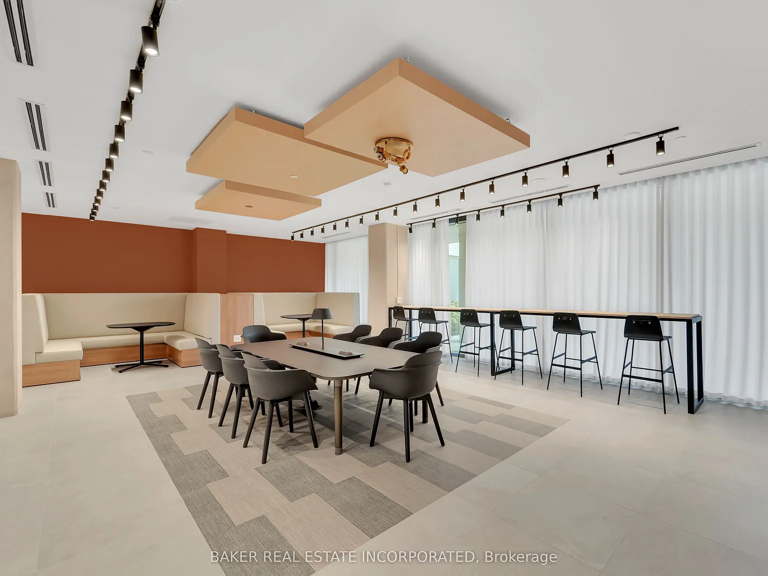 Everworth - 3030 Pharmacy Ave — Photo 4