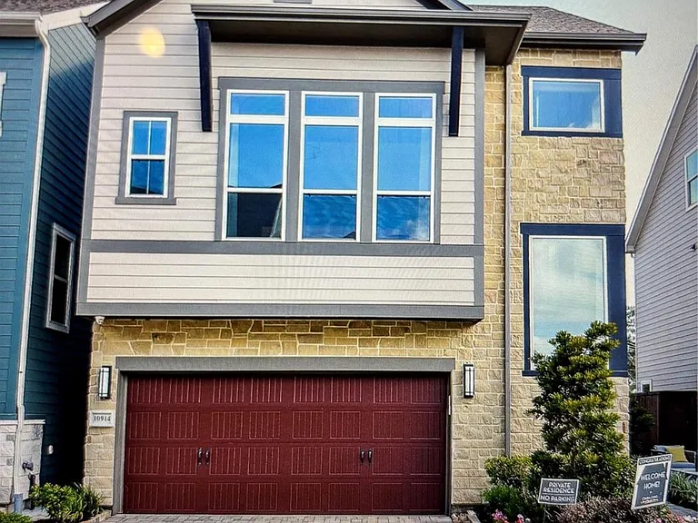 10914 Brambling Wood Dr S — Photo 32
