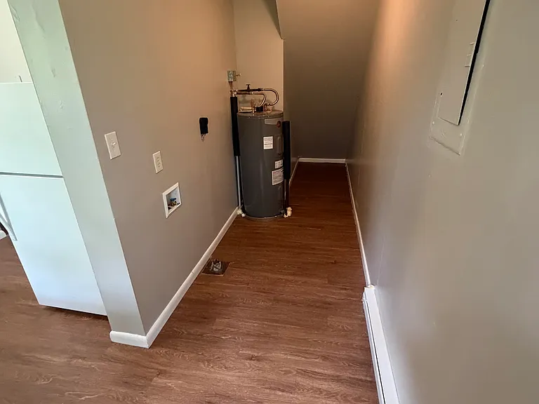 544 Smithfield Ave — Photo 6