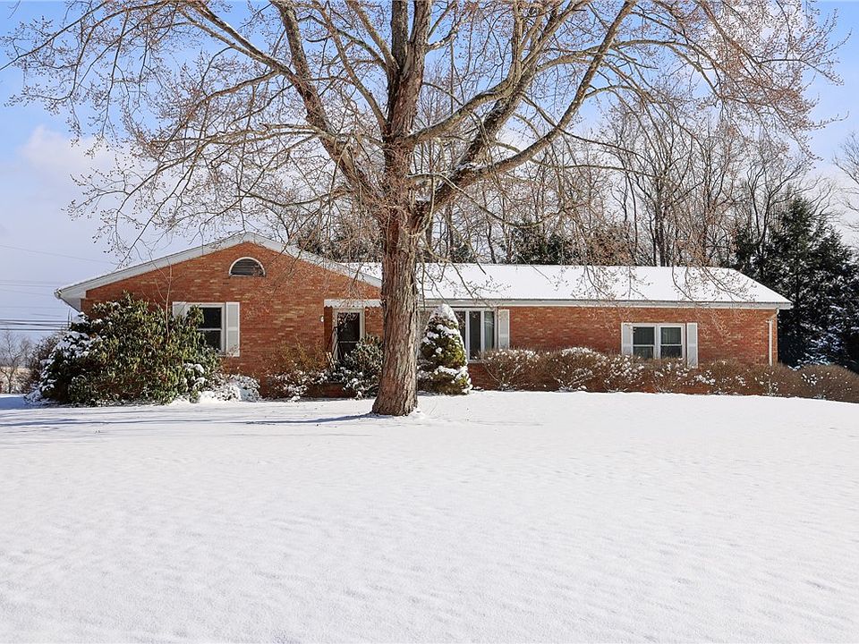 1st image of 66 Tripplewood Dr