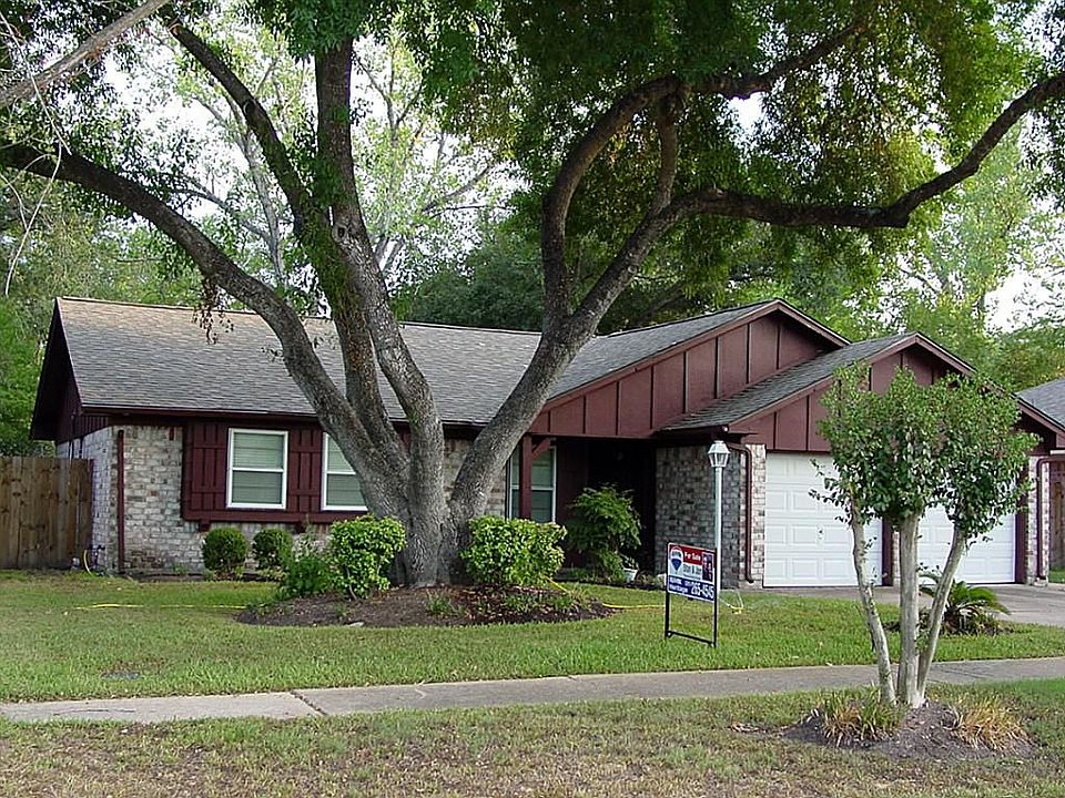 1st image of 13543 Fernhill Dr