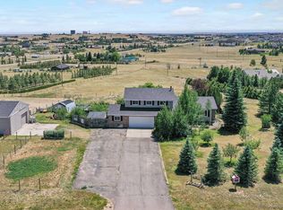 2033 Concha Loop, Cheyenne, WY 82009