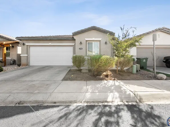 2708 Saddleback Dr, Imperial, CA 92251