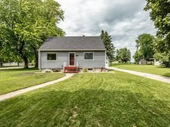520 Reno St, Hawley, MN 56549