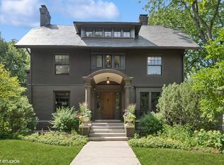 547 Linden Ave, Oak Park, IL 60302