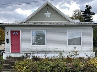 916 Grant Ave, Cambridge, OH
