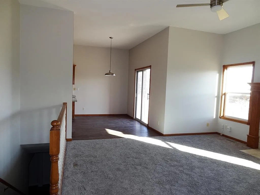 Building Photo - 8403 E Zimmerly St