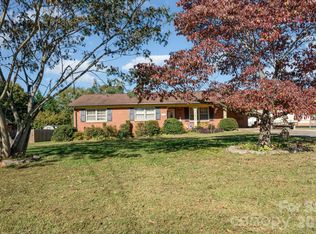 2415 Heavner Rd, Lincolnton, NC 28092