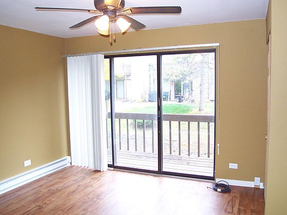 5th image of 43 Nassau Colony APT 6