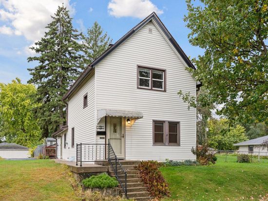 1166 Euclid St, Saint Paul, MN 55106