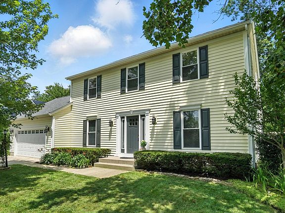 4th image of 516 Howland Dr