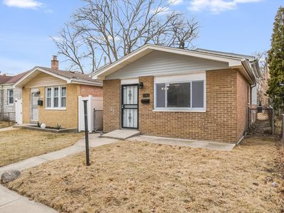 7942 S Lowe Ave, Chicago, IL, 60620