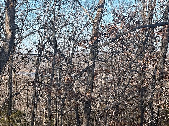 2nd image of 2 W 867th Rd