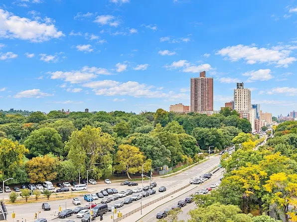 8515 Main St APT 10G, Jamaica, NY 11435