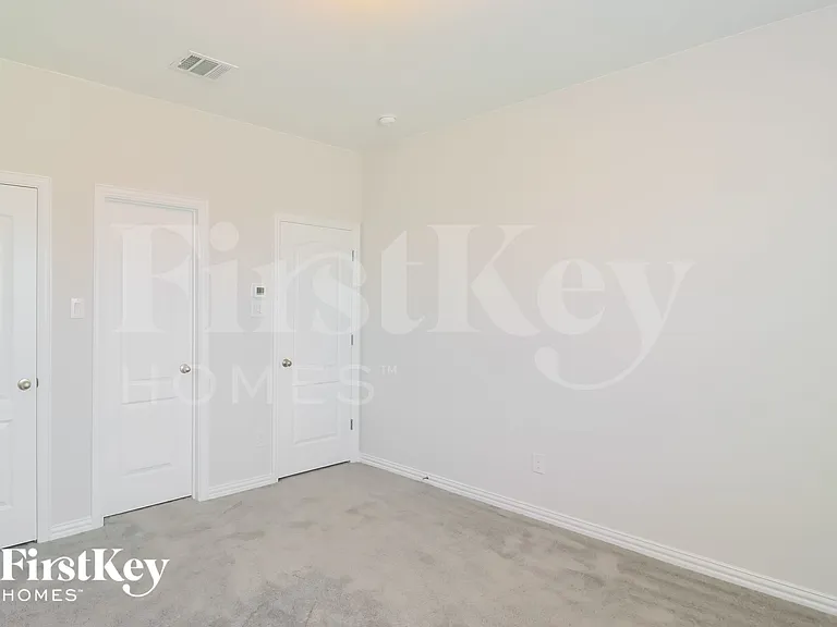 548 Pheasant Hill Ln — Photo 11
