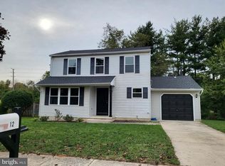 12 John St, Delanco, NJ 08075