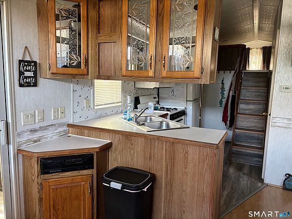 5th image of 306 Old Colchester Road #181