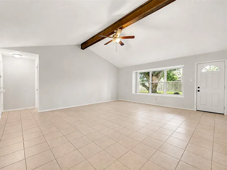10123 Kent Towne Ln — Photo 5