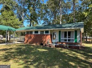 113 Burton Dr, Calhoun, GA 30701