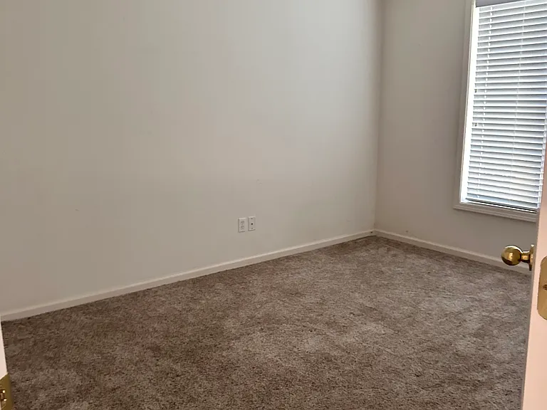 3929 Winthrop Dr — Photo 31