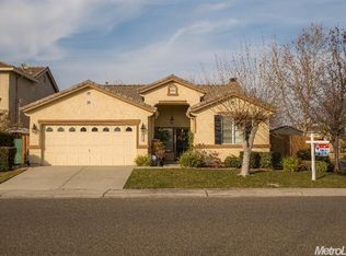 6513 Blue Poppy Dr, Elk Grove, CA 95757