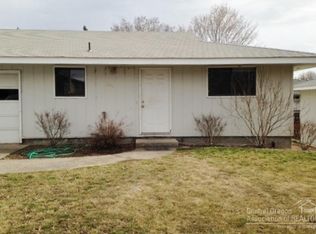 211 NE 9th St, Madras, OR 97741